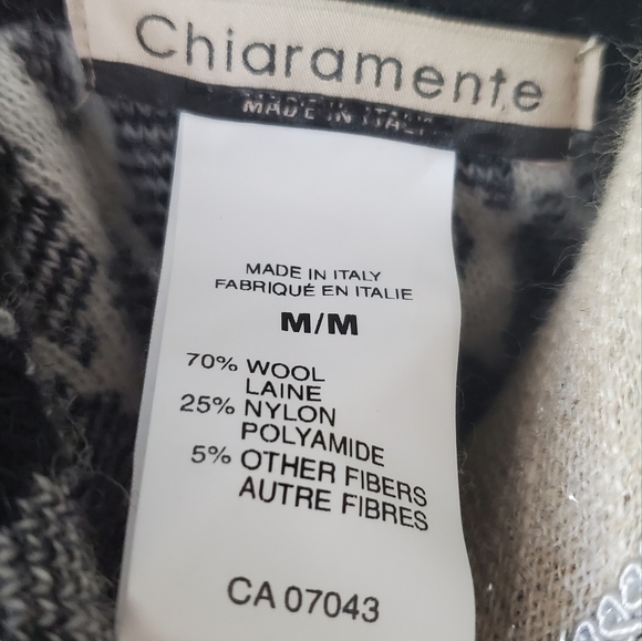 Chiaramente Cardigan - Picture 4 of 4